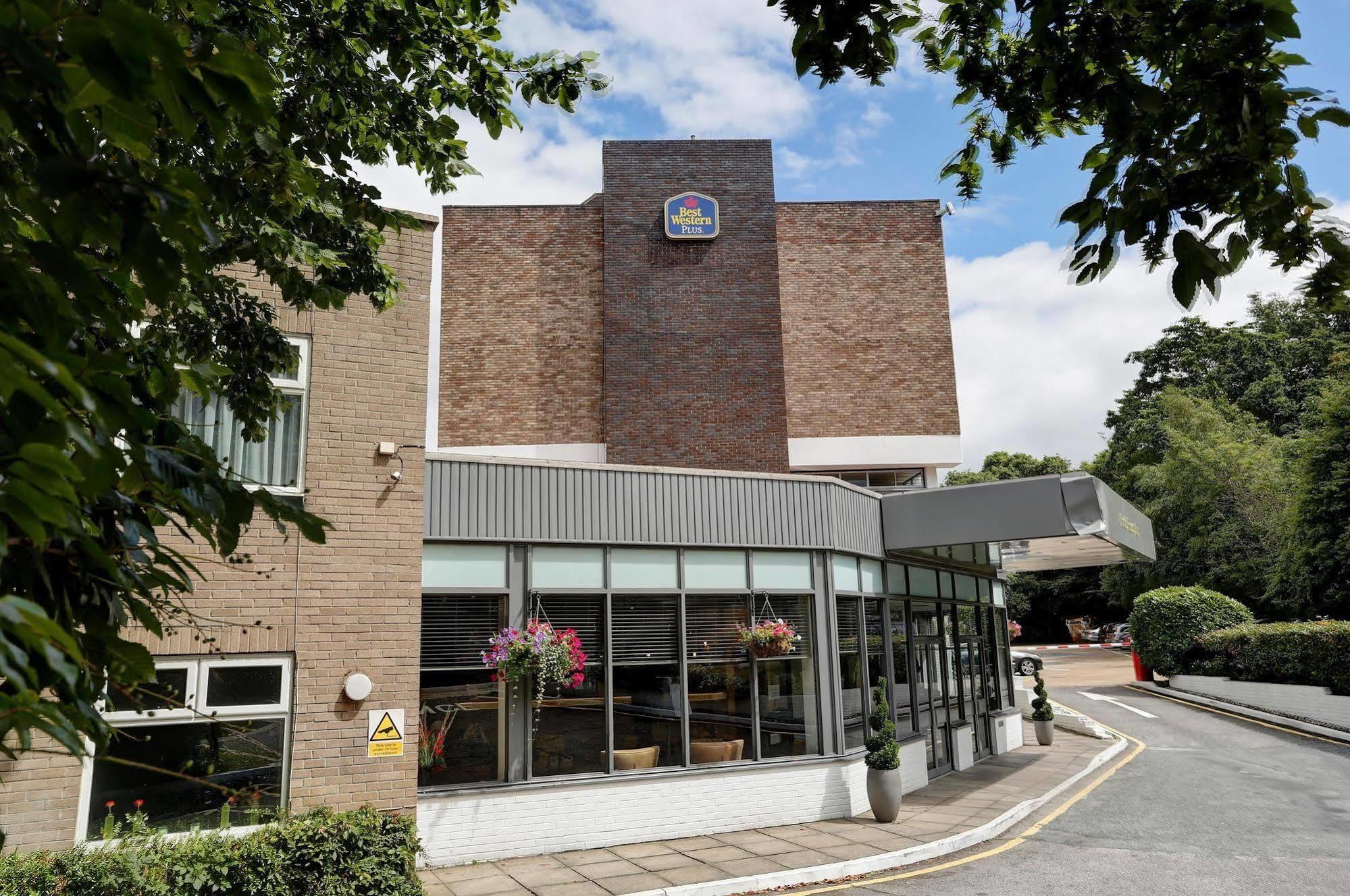 Epping Forest Hotel Woodford Exteriör bild